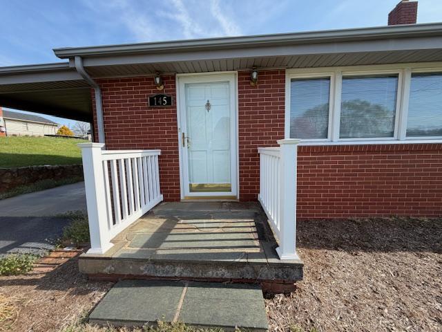 Building Photo - 145 Center St