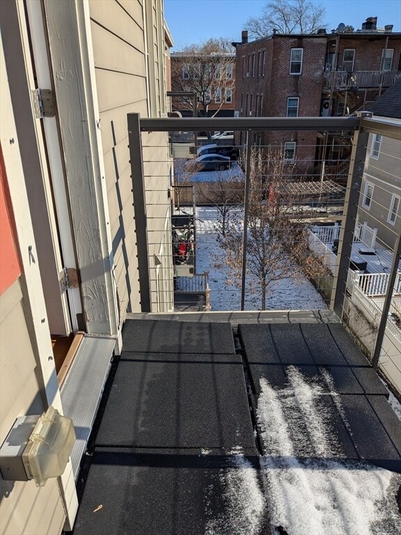 Building Photo - 8 Banton St