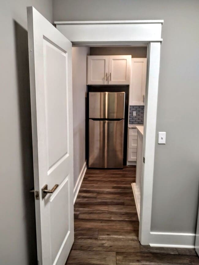 Building Photo - Great Carriage House in Southwood