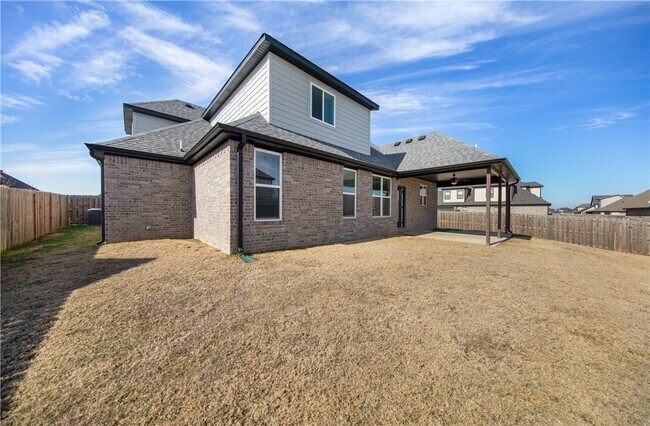 Building Photo - 1140 Hope St