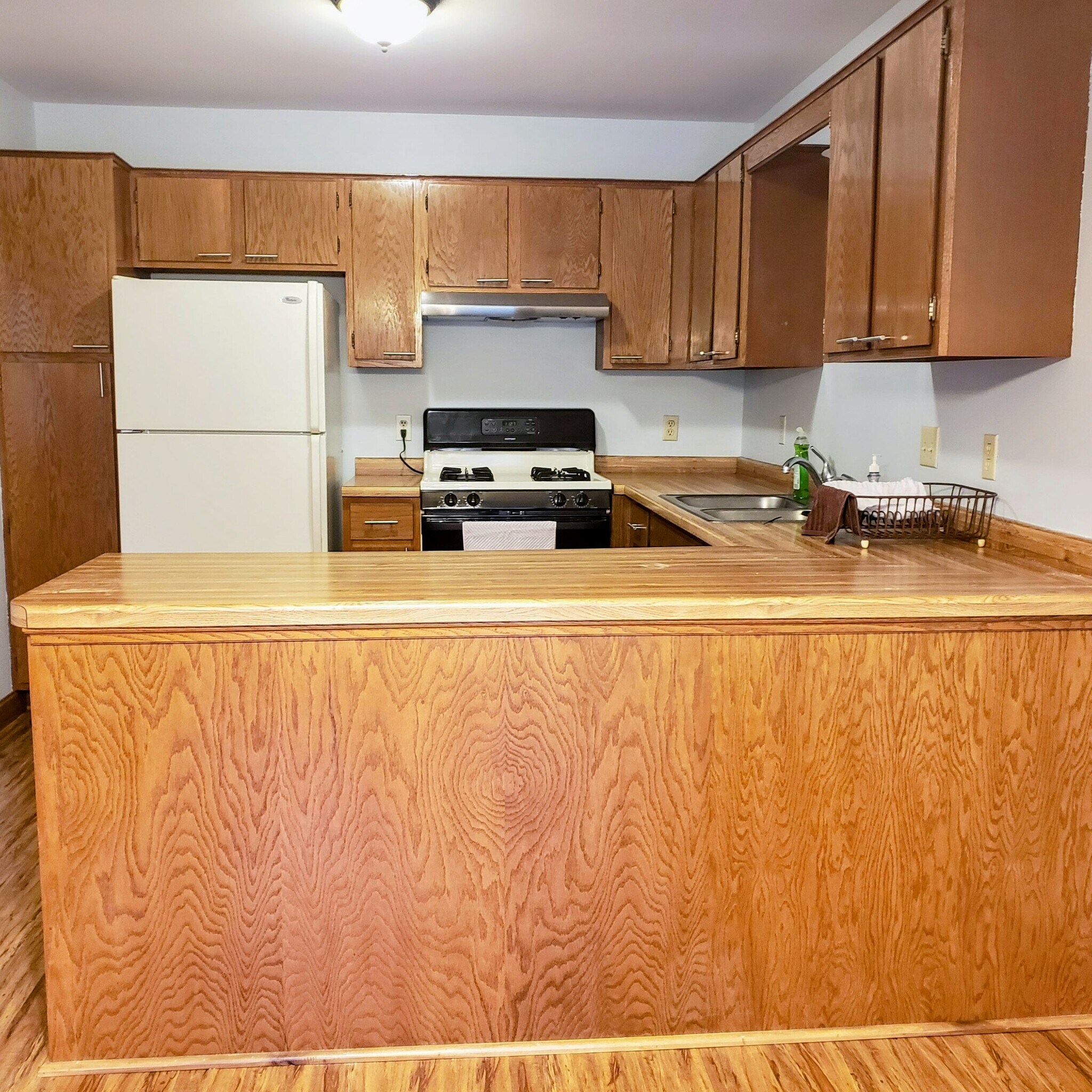 Building Photo - 5411 72nd circle n