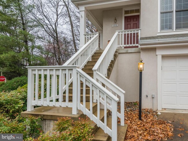 Building Photo - 11300 Fairwind Way