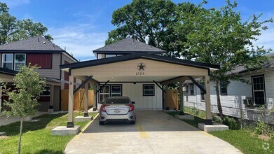 Building Photo - Beautiful New Brand Townhouse