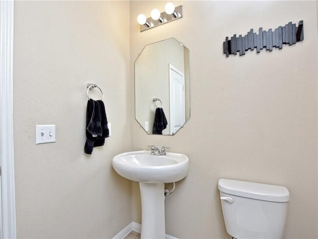 Building Photo - 1452 Hamiltons Wy