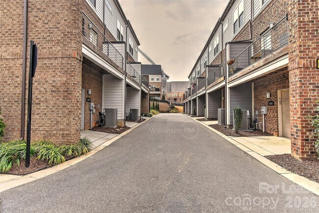 Building Photo - 13047 Tinton Ave