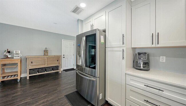 Building Photo - 3507 Pinecrest St