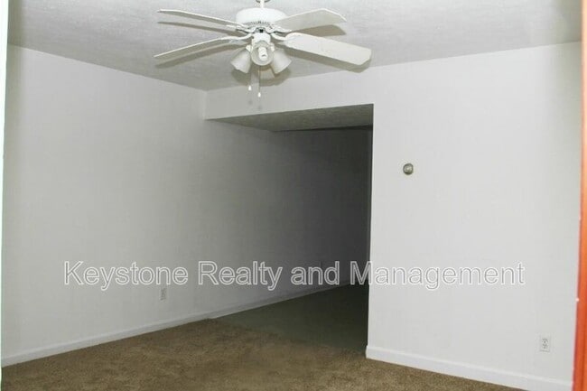 Building Photo - 1375 Thompsonville Ln