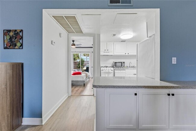 Building Photo - 139 Oyster Bay Cir