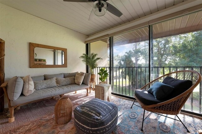 Building Photo - 5797 Avista Dr