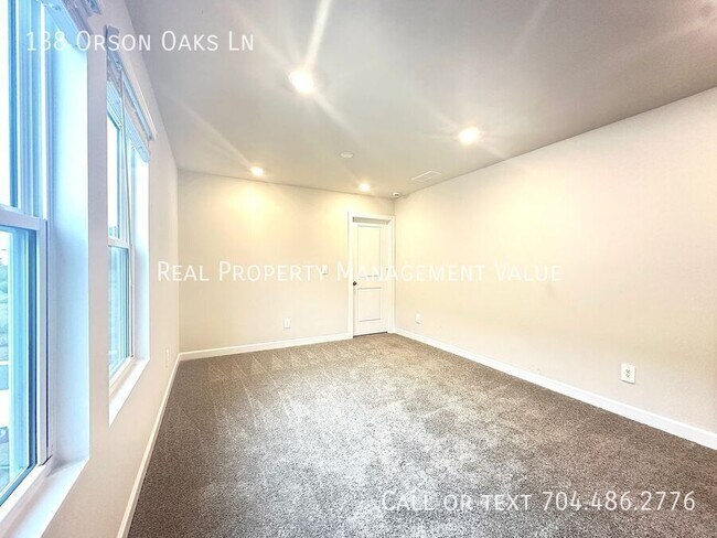 Building Photo - 138 Orson Oaks Ln
