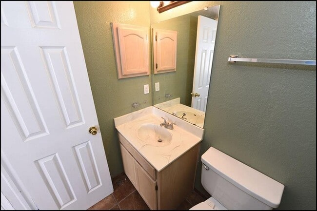 Building Photo - 11466 Napolske Ct