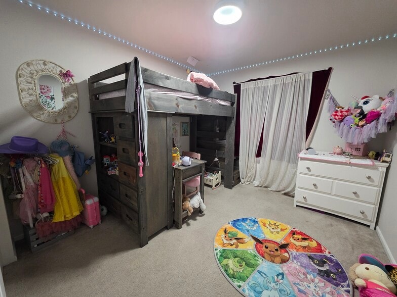 Building Photo - 7130 Golden Acacia Ln