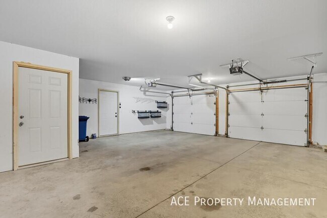 Building Photo - 2322 Cognac Ct