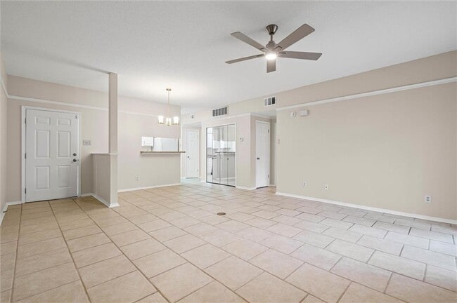 Building Photo - 1260 Sutton Ct