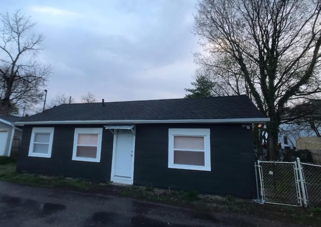 Building Photo - 93 E Moler St