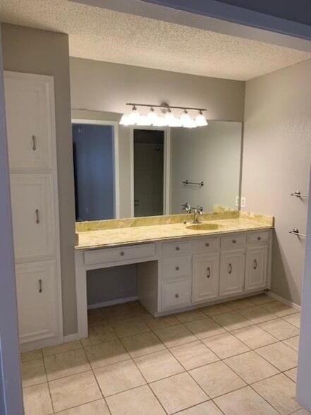 Building Photo - 7016 York Ave