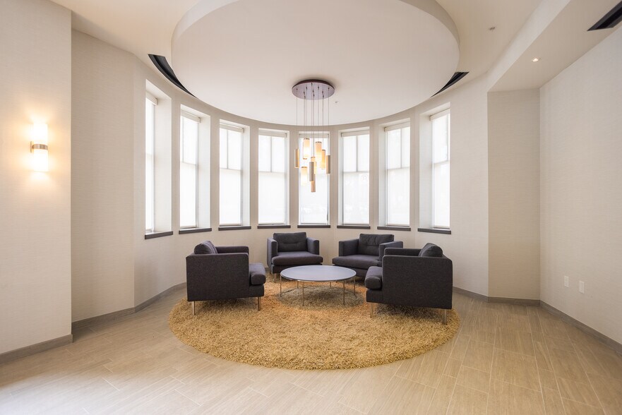 Building Photo - 308 Columbus Ave