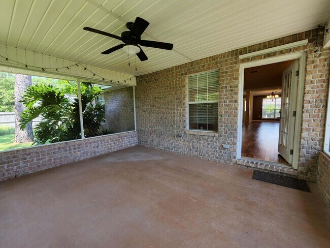 Building Photo - 2359 Heritage Cir