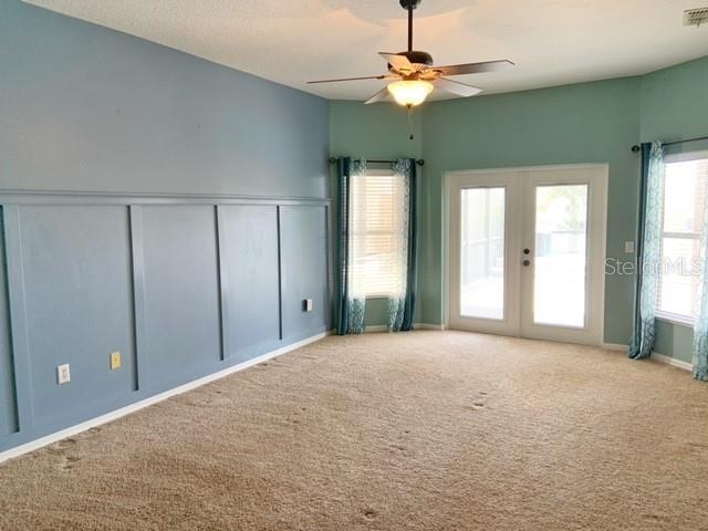 Building Photo - 2630 Lookout Ln