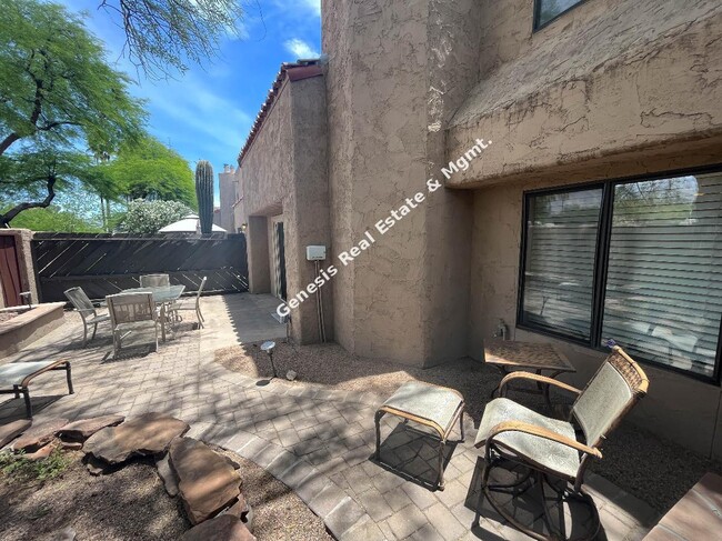 Building Photo - 2bd townhouse in Winterhaven