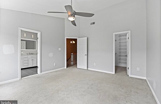 Building Photo - 6650 Dunwich Way