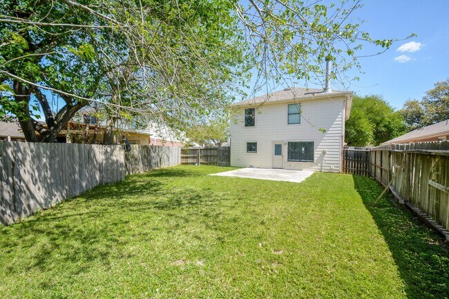 Building Photo - 6835 Lower Arrow Dr