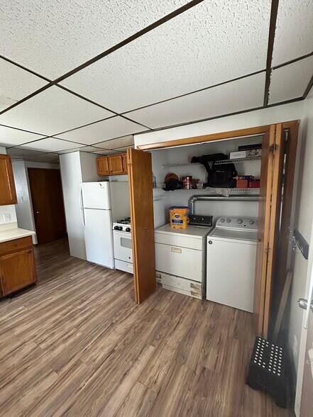 Kitchen - 227 Taylor St