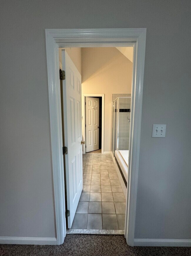 Building Photo - 8605 Tanzanite Ct