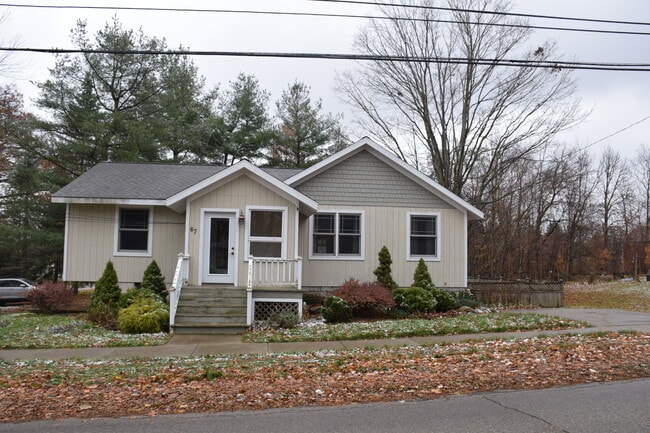 Front of House - 67 Union St