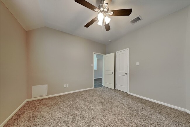 Building Photo - 12915 Madison Boulder Ln