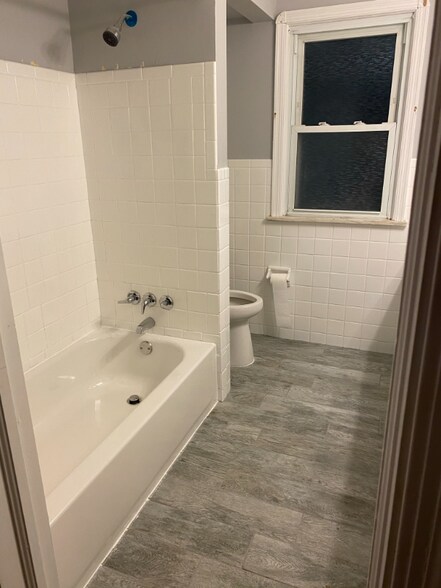 Building Photo - 20730 Patterson Pkwy