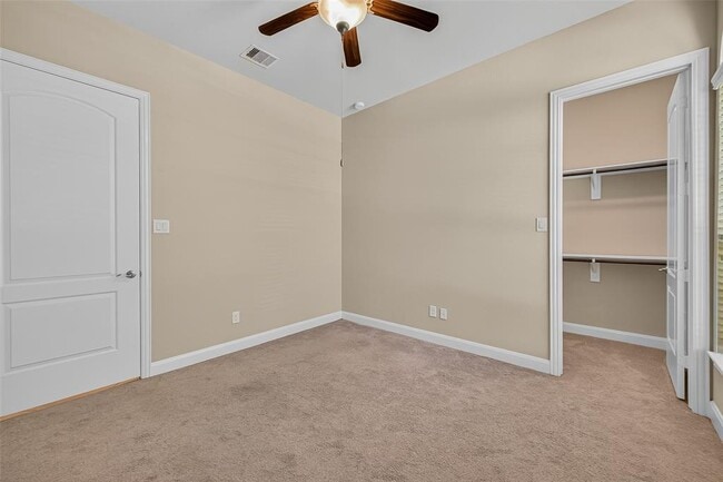 Building Photo - 4435 Calvet Forest Dr