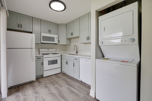 Building Photo - 117 Gant Cir