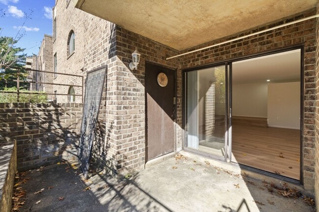 Building Photo - 2 bedroom 2 full bath condo in Annapolis - Ready Now!