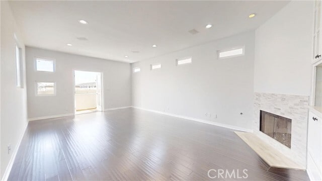 Building Photo - 509 N Dianthus St