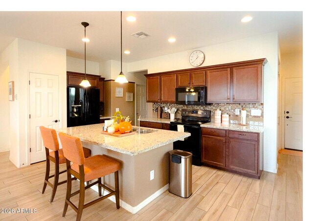 Building Photo - 16813 S 178th Dr