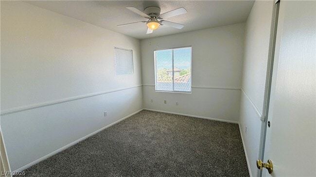 Building Photo - 2424 Predera Ave
