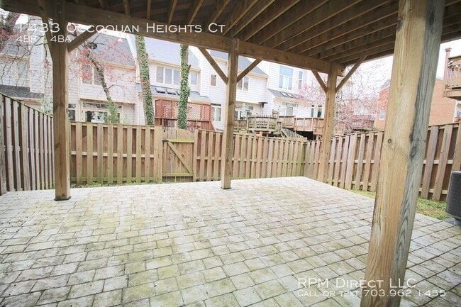 Building Photo - Historic Occoquan!