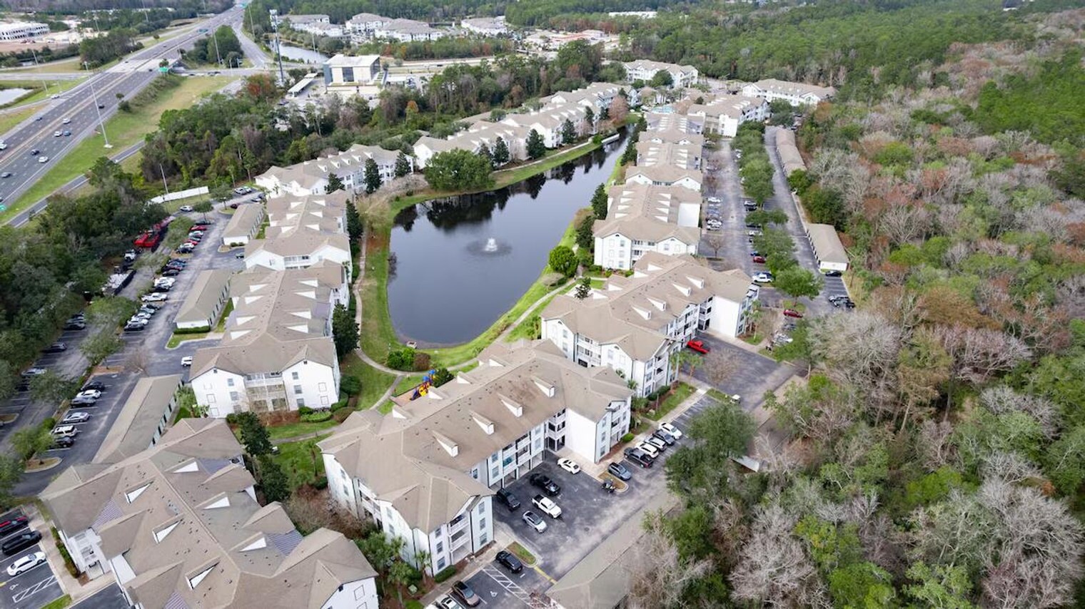 Building Photo - 4800 Seascape Way