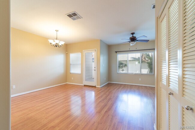 Building Photo - CENTRAL AC 3BR 2.5BA w/2-Car Garage & Backyard @ Spinnaker, Ewa Beach!
