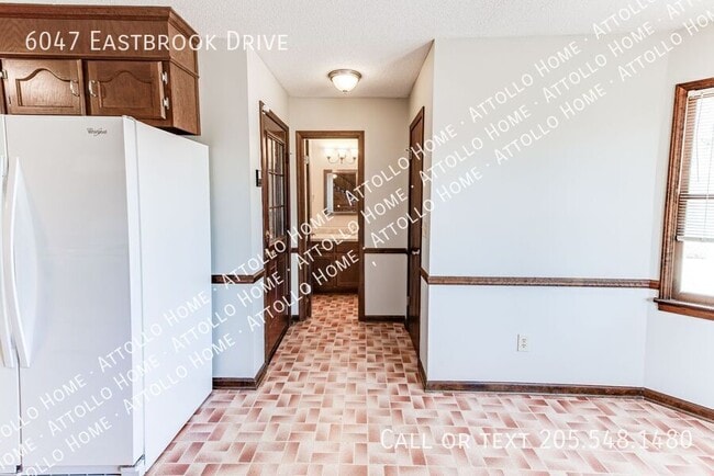 Building Photo - 6047 Eastbrook Dr