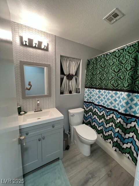 Building Photo - 9232 Palm Lilly Way