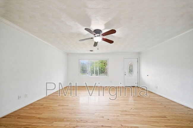 Building Photo - 5389 Susquehanna Dr