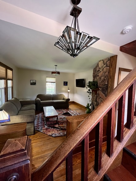 Building Photo - 1214 Fell Ave