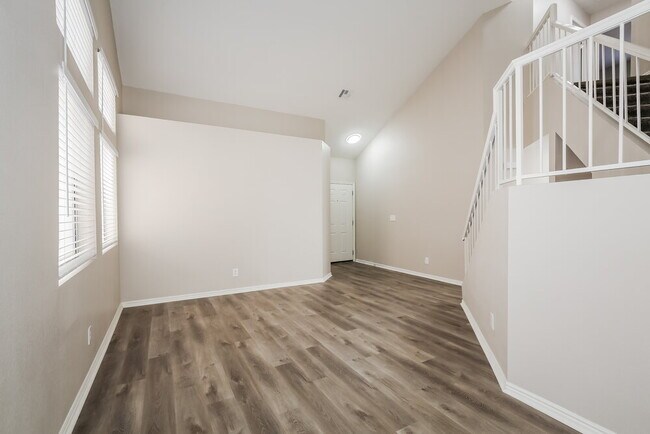 Building Photo - 1733 Toltec Cir