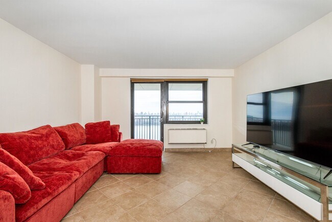 Building Photo - 7855 JFK Blvd E