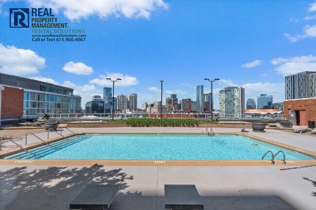 Building Photo - Modern, high-end condo in the ICON! So many amenities! Offering half off first months rent!