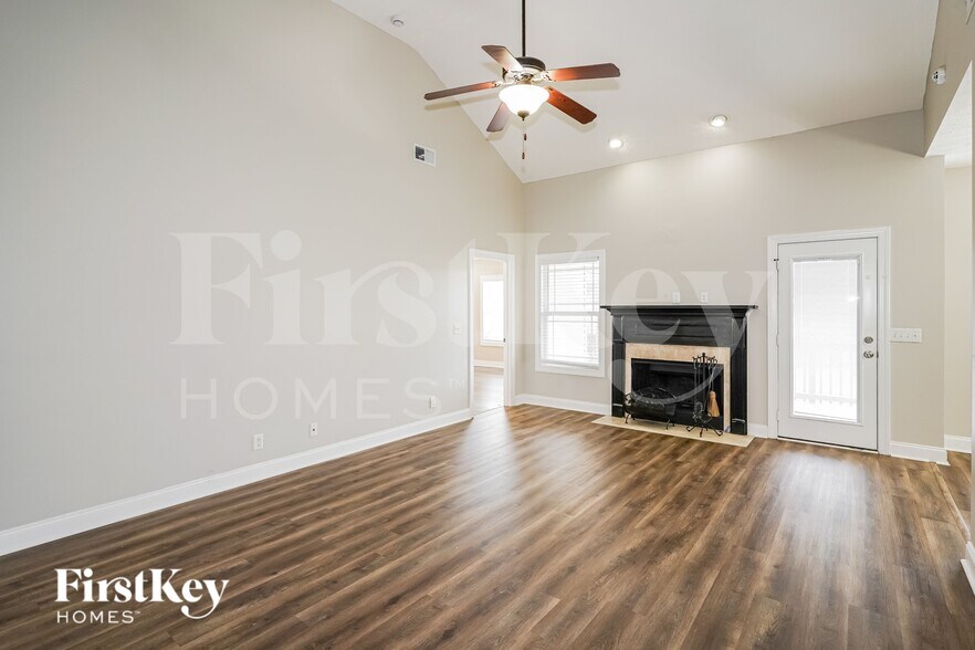 Building Photo - 848 Cherry Blossom Ln