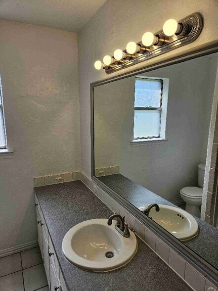 Building Photo - 6321 Saramac Dr