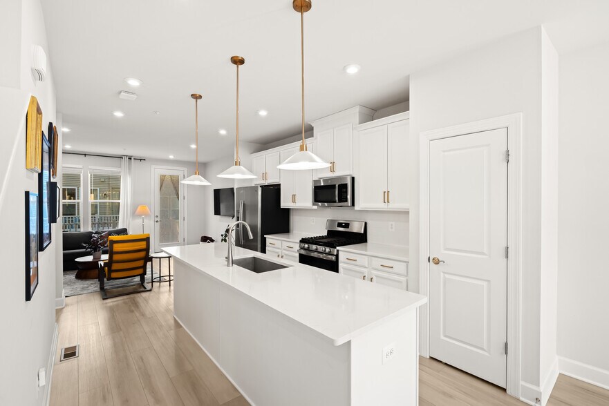 Building Photo - 3582 Stella Blue Dr